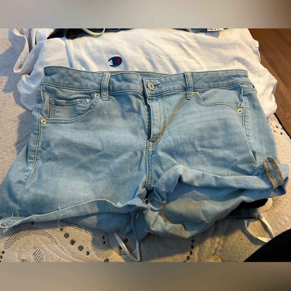 american eagle jean shorts